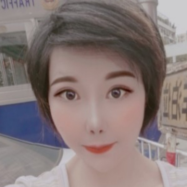 犀牛和谨慎的照片
