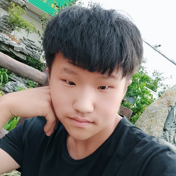 落寂爱蝶衣的照片
