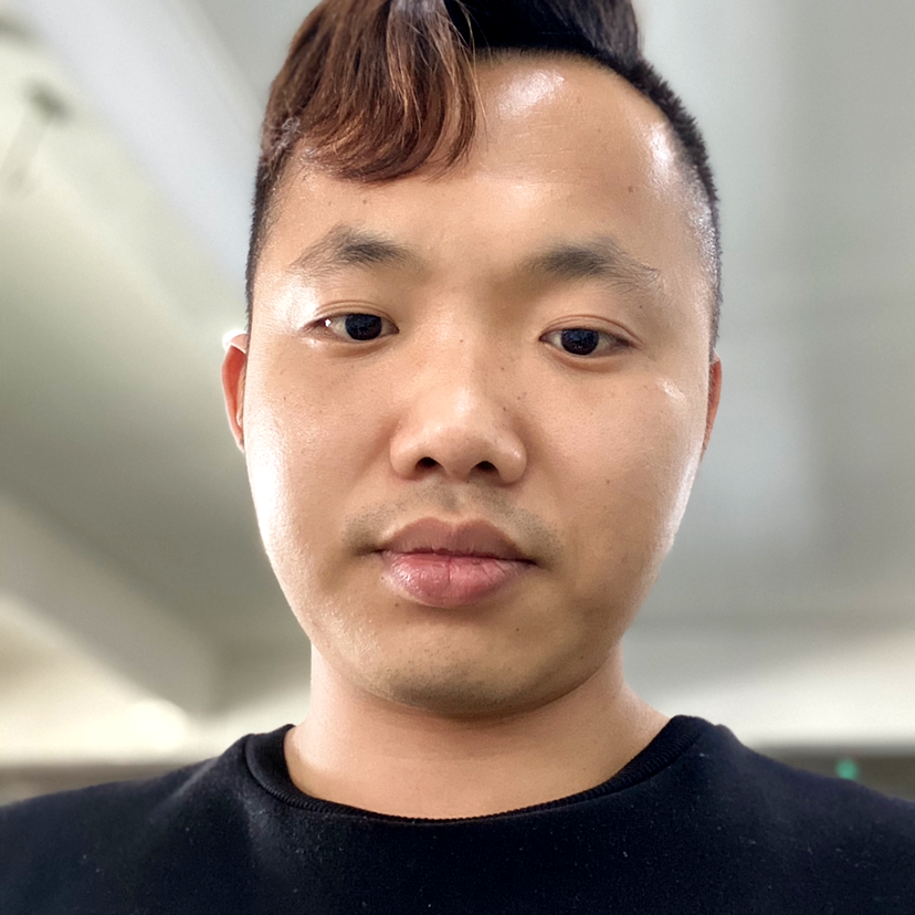 梁文远的照片