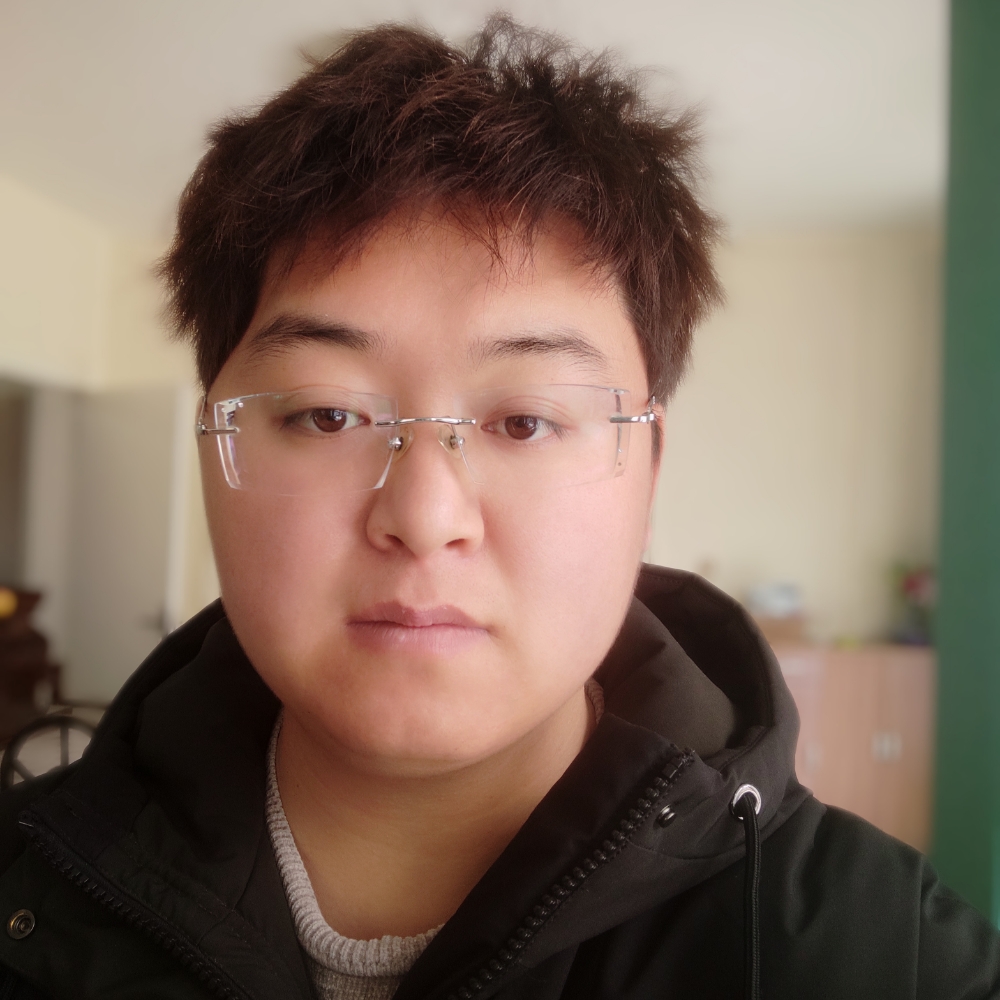 欢呼挽手哈密瓜的照片
