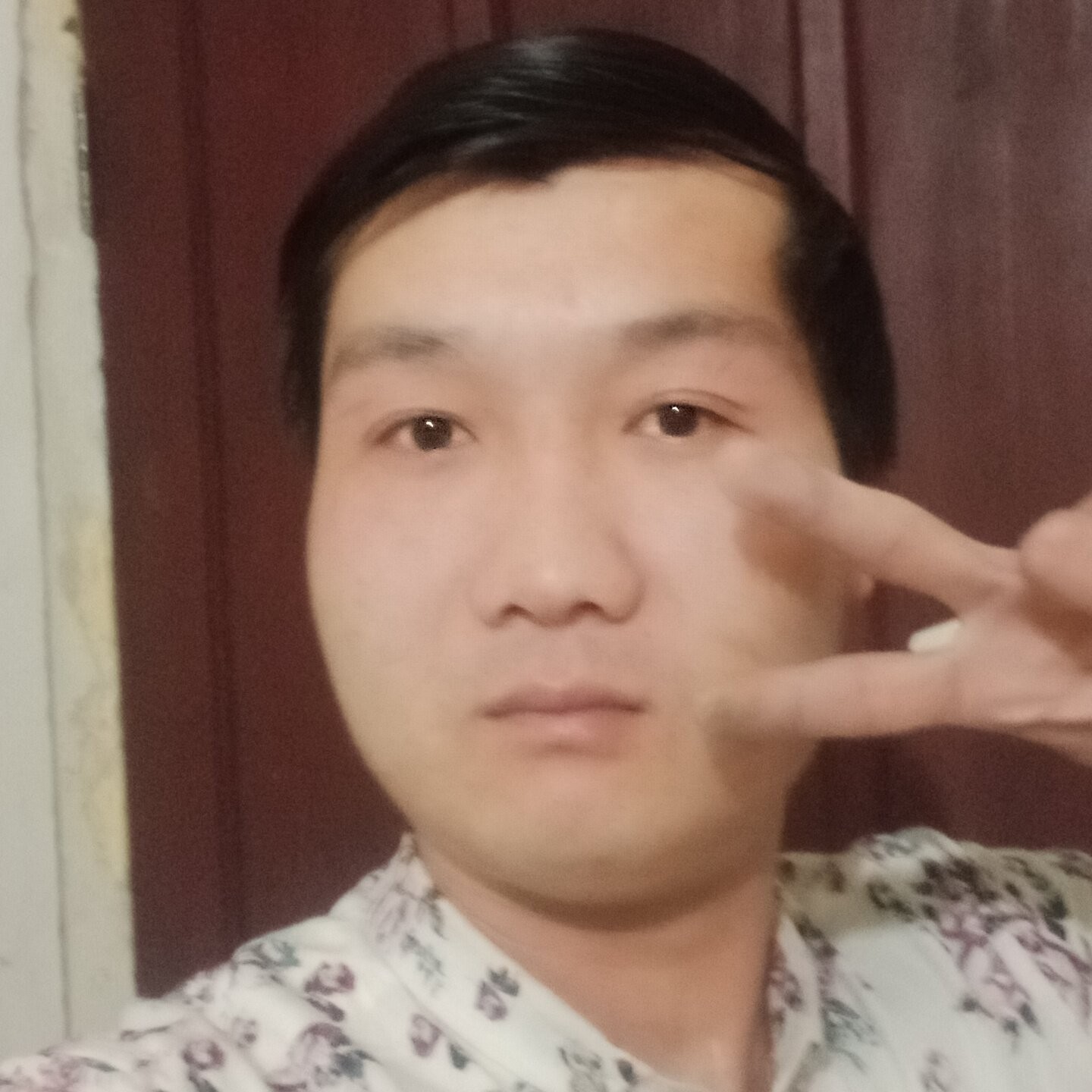 樱桃给翩飞的照片