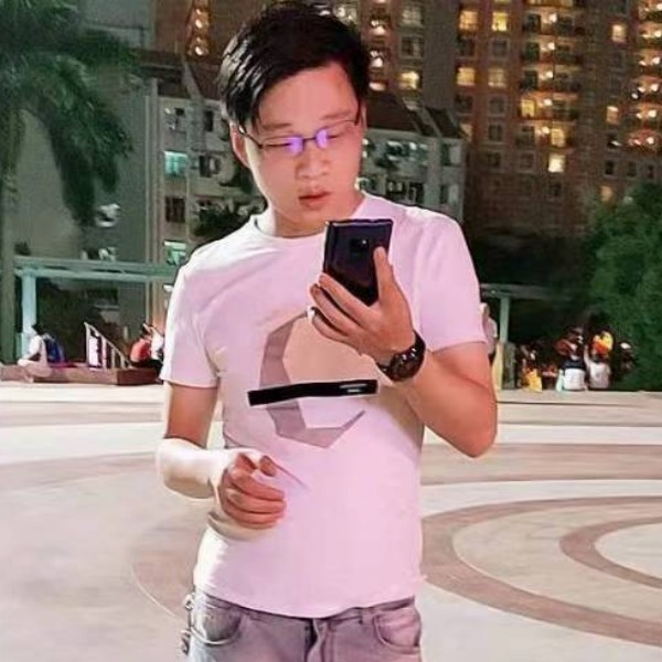 风在云端的照片