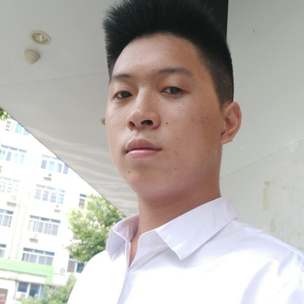 周铭涛的照片
