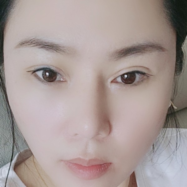 简单的爱，秋子的照片