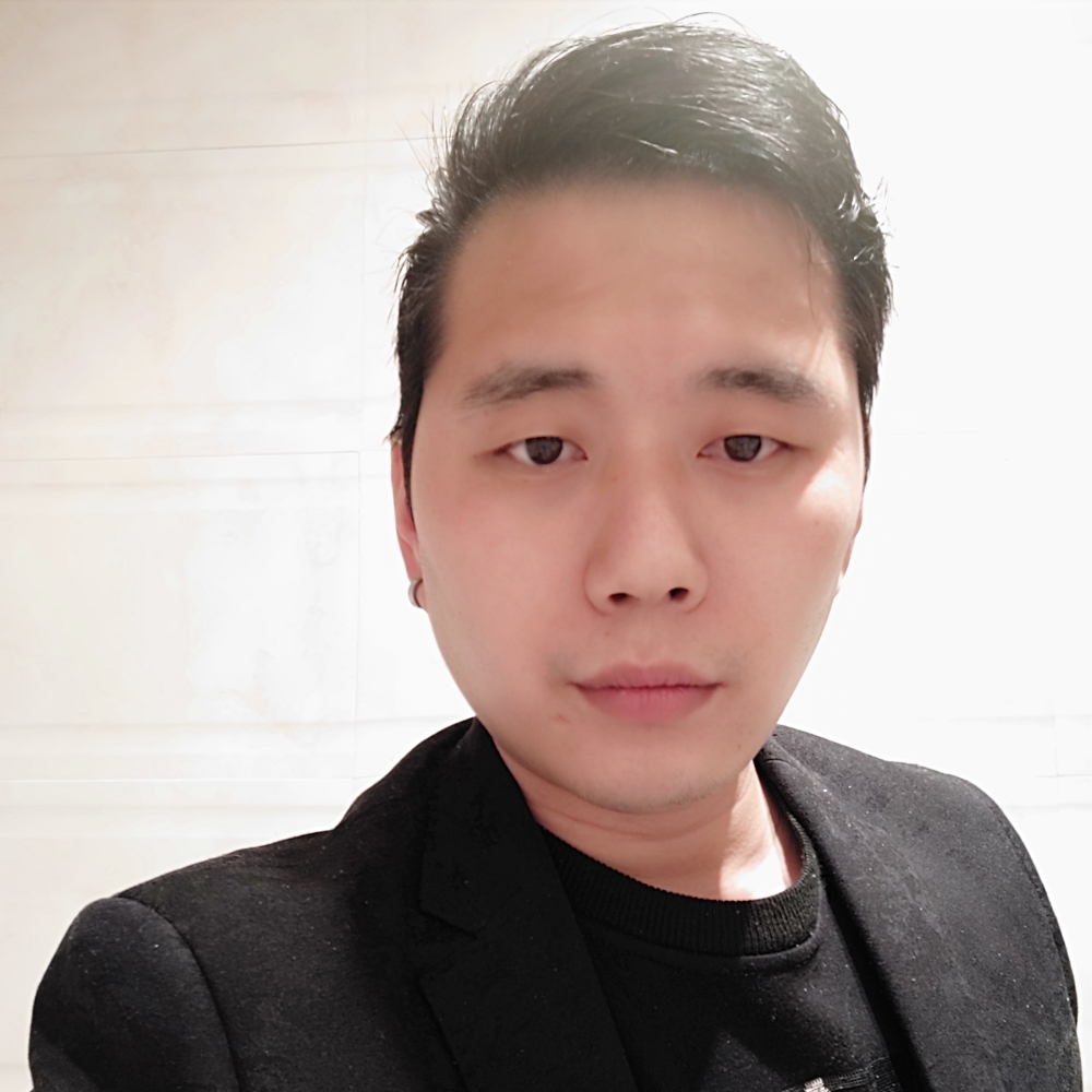 害羞老鼠的照片