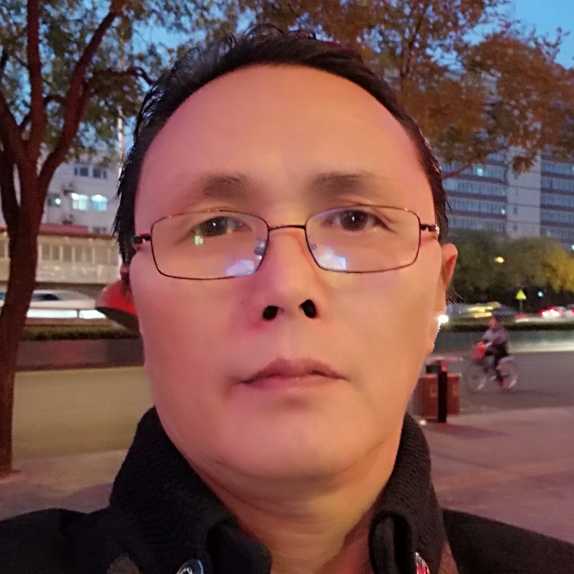 张凝的照片