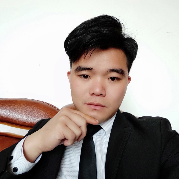 过客回眸想人陪的照片