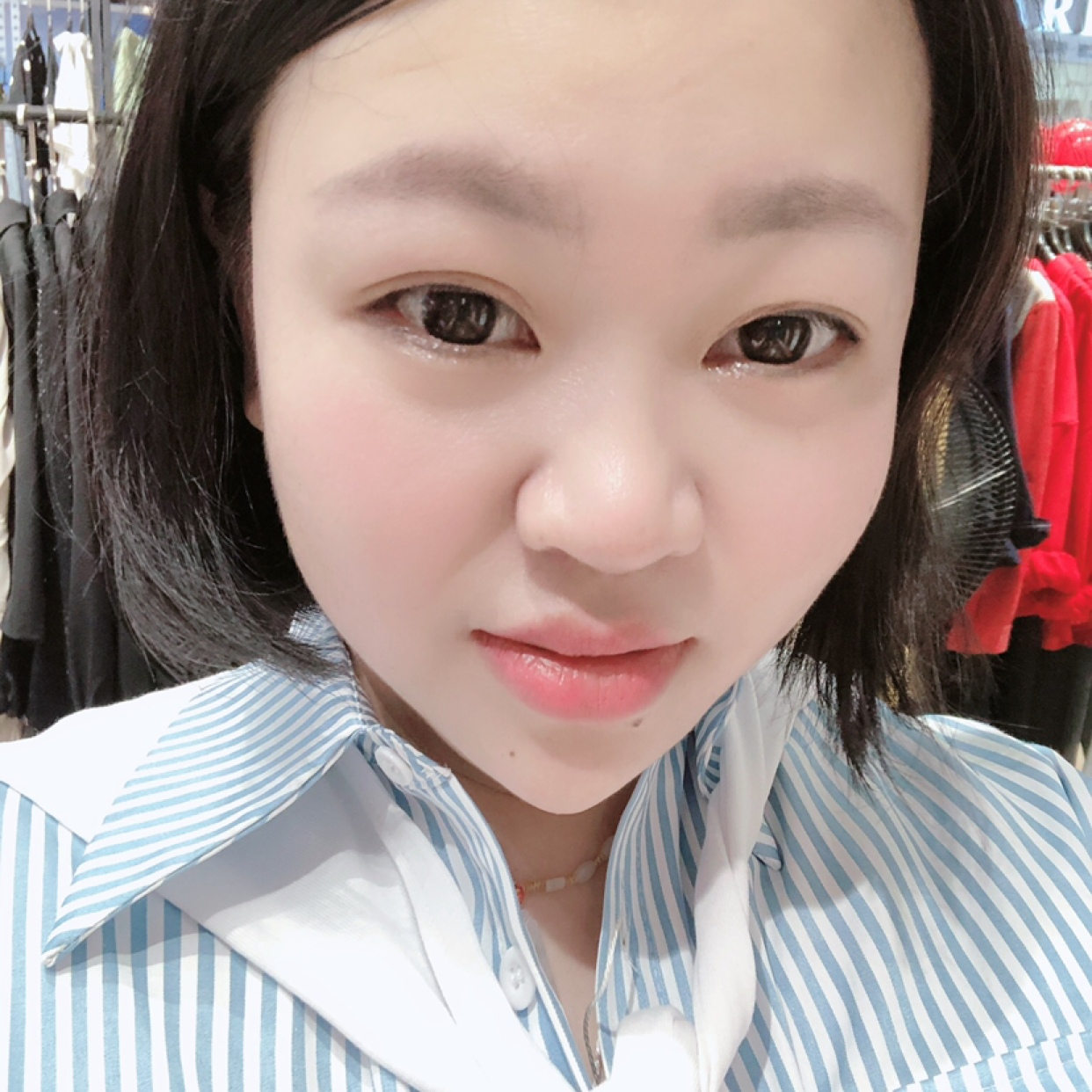 唯一的回首小刺猬的照片