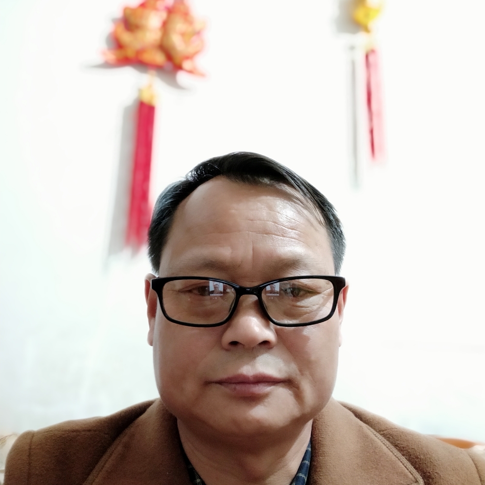 万水千山总是睛的照片