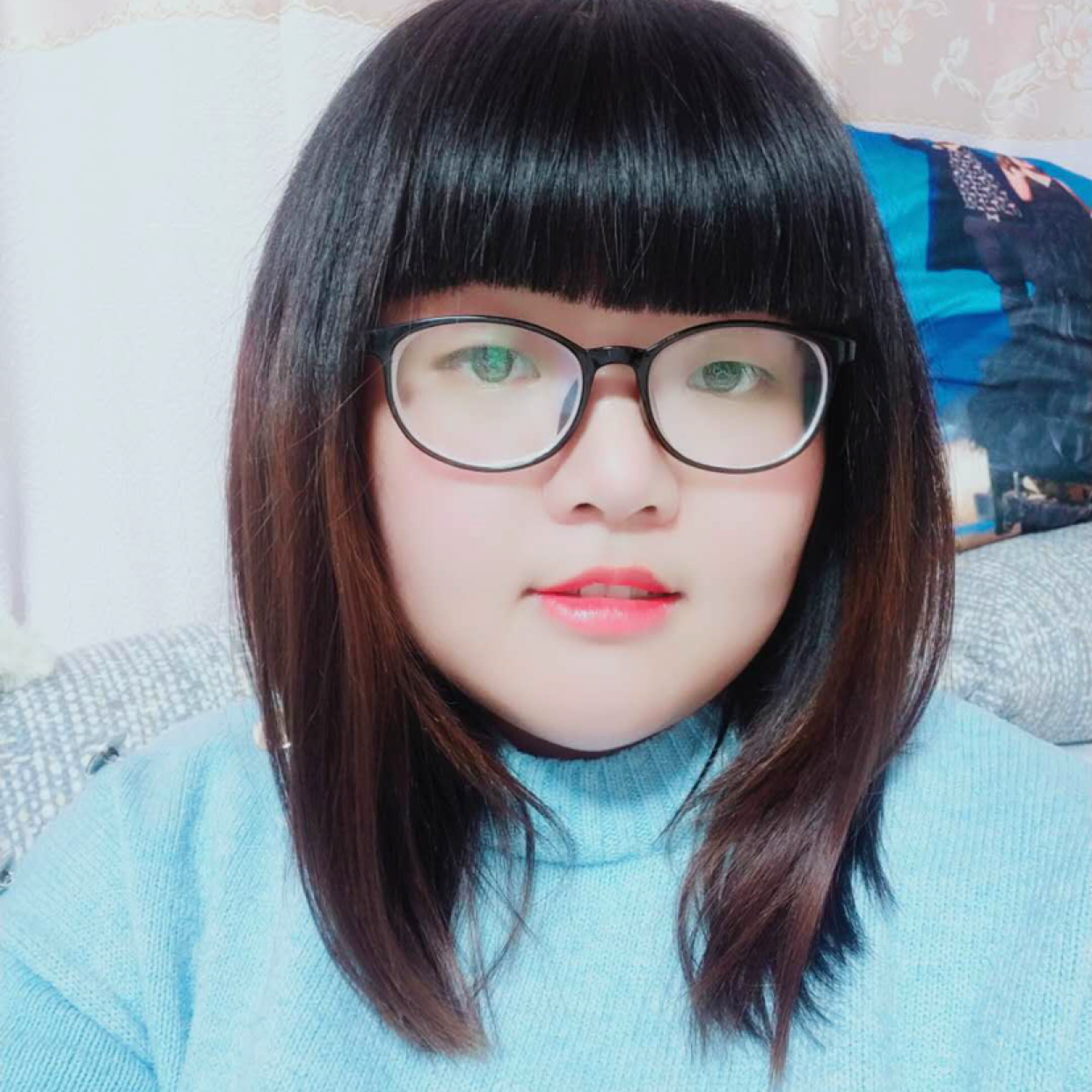 浅唱扯方盒的照片