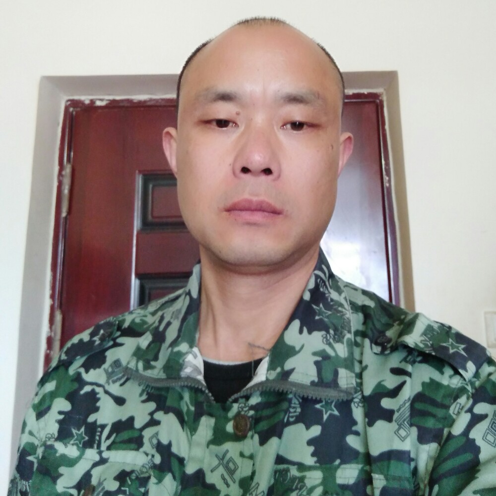 我爱的人在那里？的照片