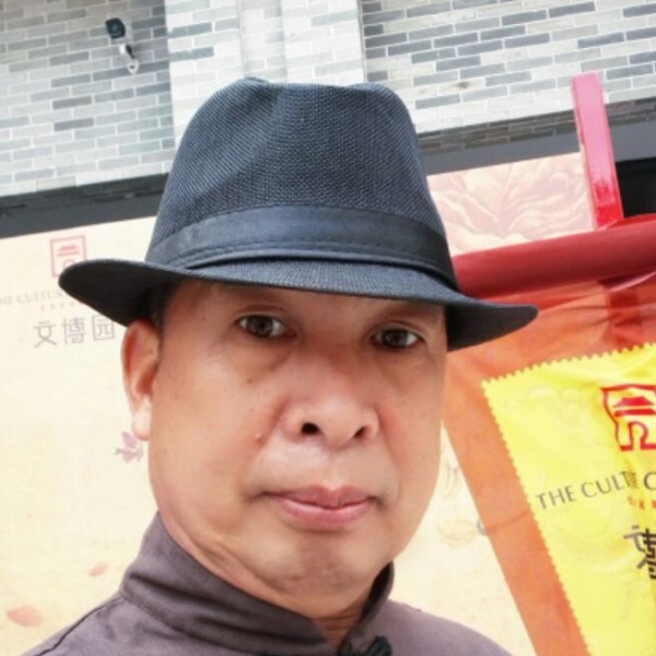 蒋宇的照片