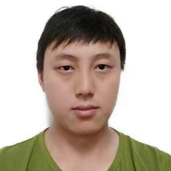 艾敏的照片