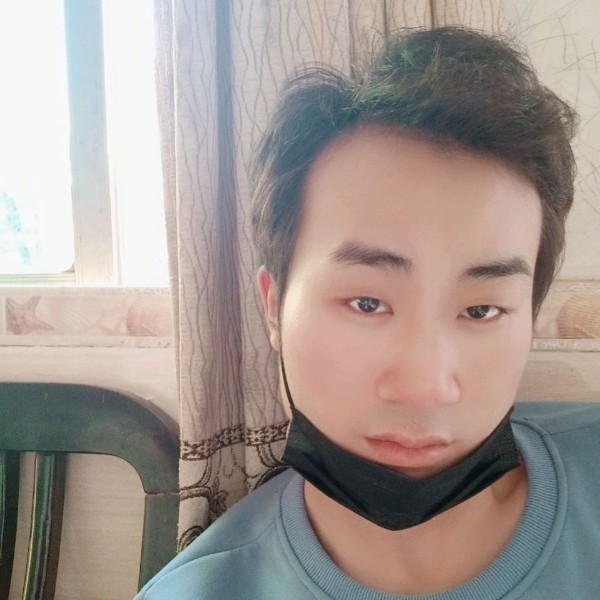 肖小乐的照片