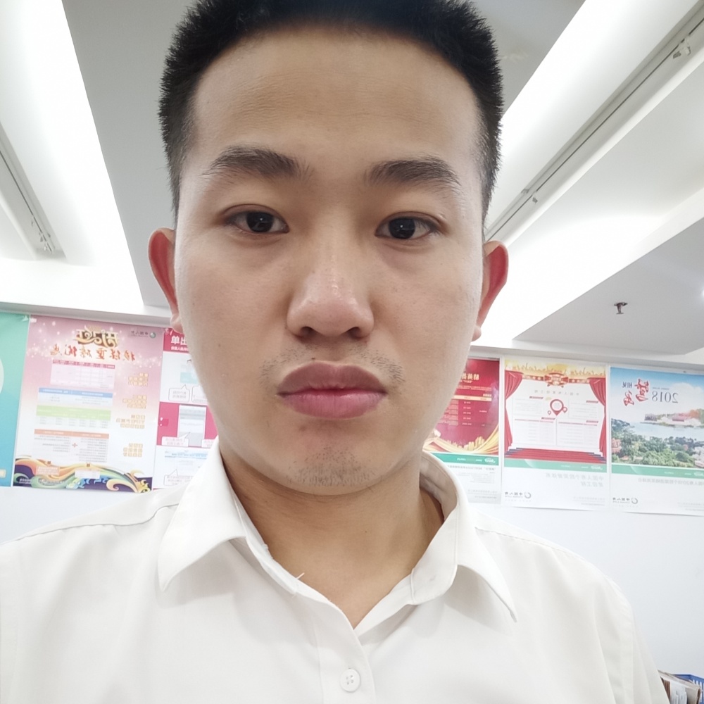 陌颜笑称心的照片