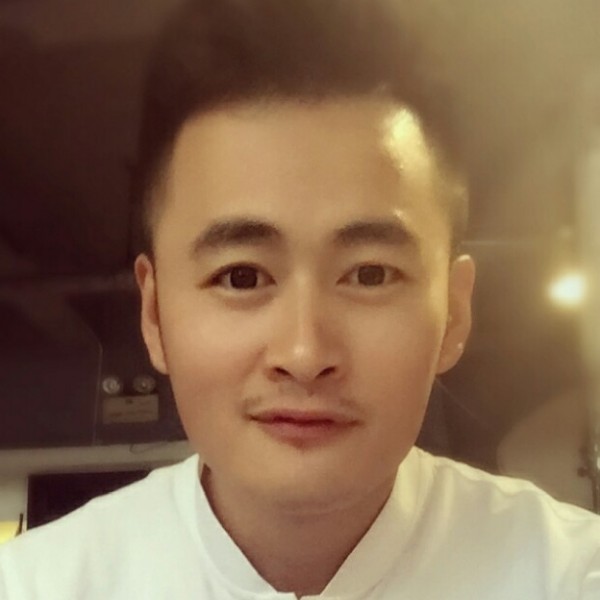 战狼皮球的照片