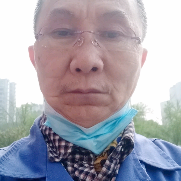 怡然停止热狗的照片