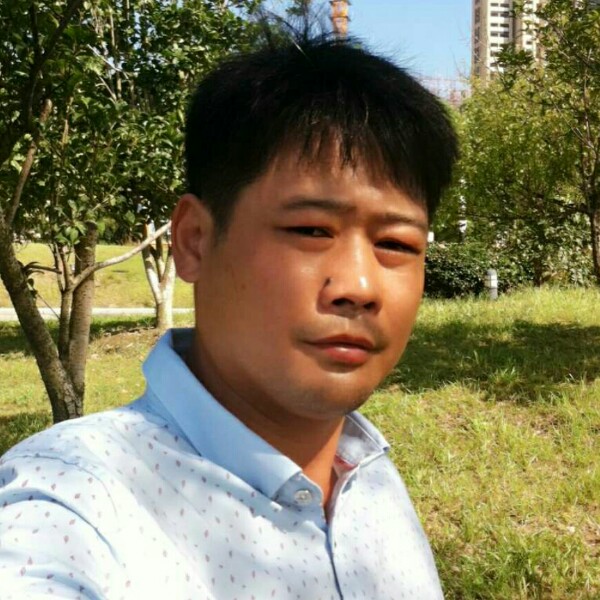 柜子兴奋的照片