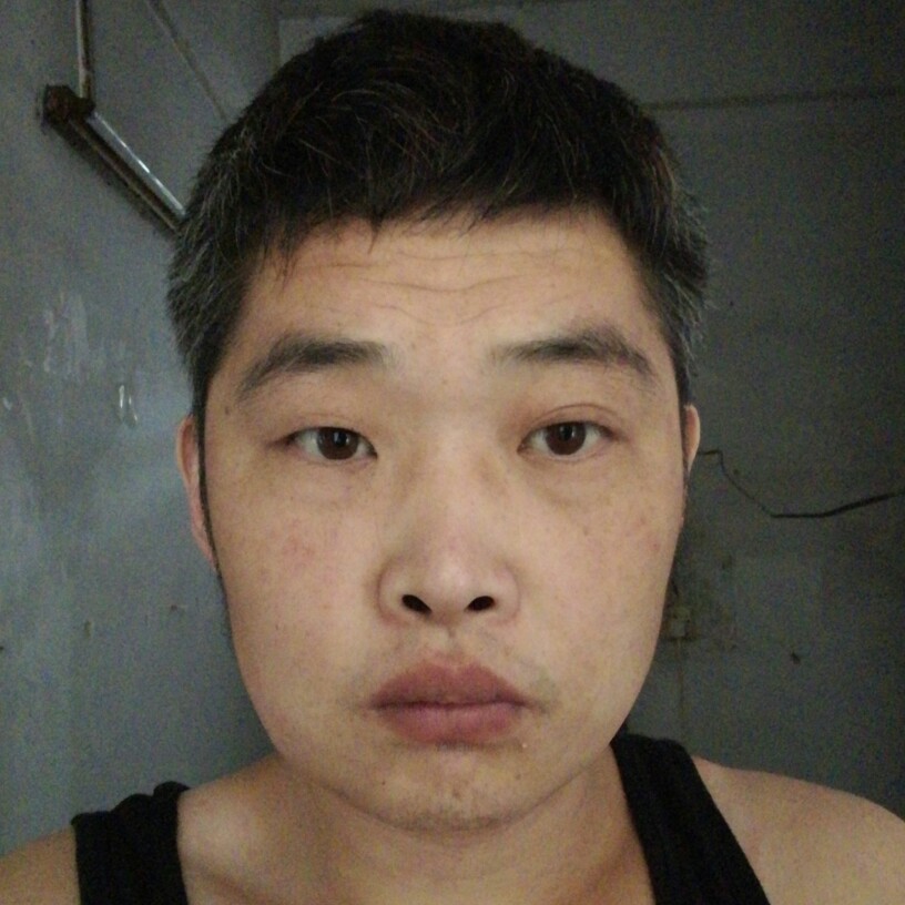 丁明坤的照片