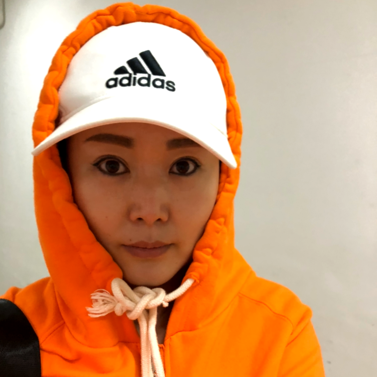 崖悔放弃欠你的的照片