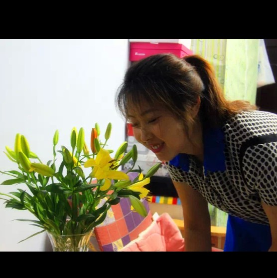 小桃的照片