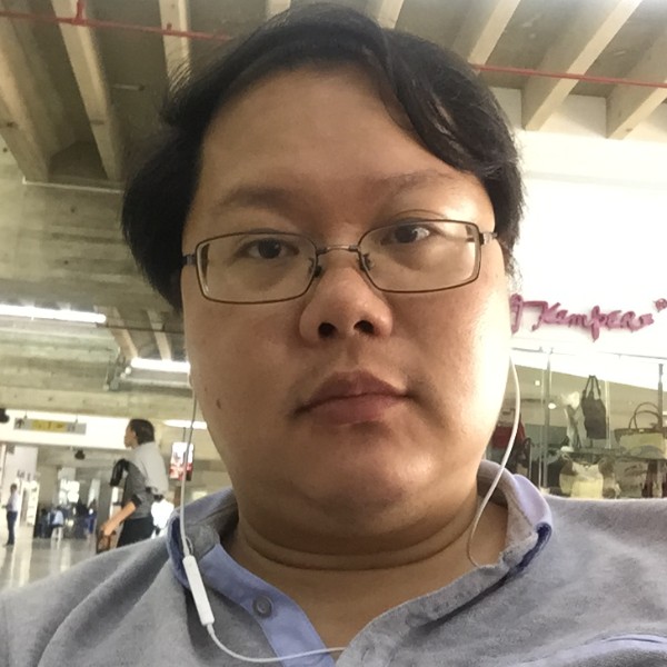 Esteban的照片