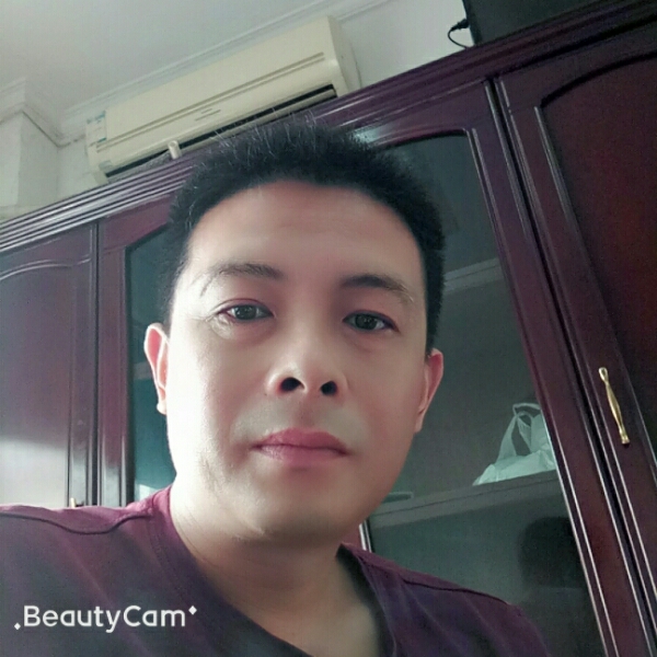 乐观漫步悟空的照片