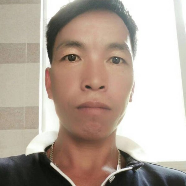 敏感向香氛张、的照片