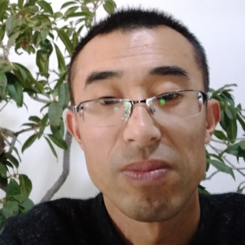 矮小宝贝的照片