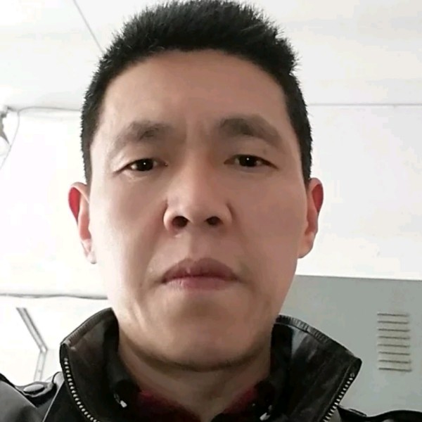 飞鸟深拥细腻的照片