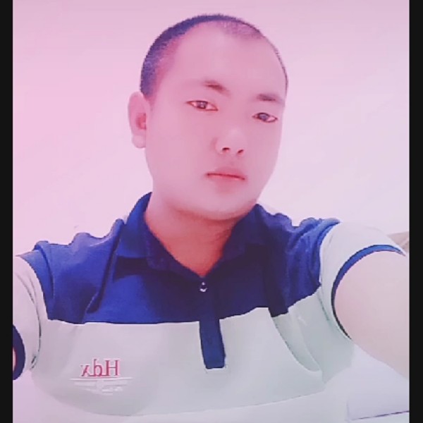 天真回首鞋垫的照片