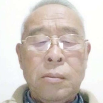 成眷属。的照片