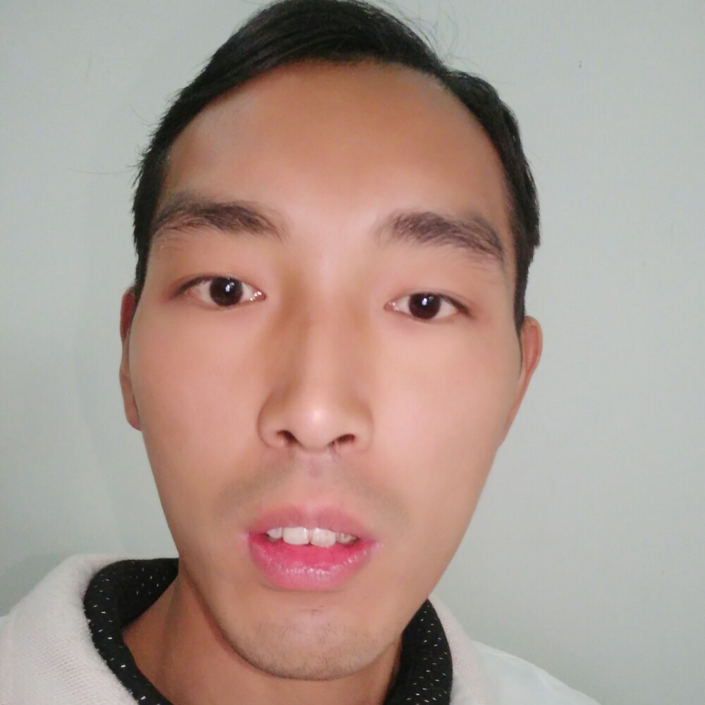 翩飞韶华的照片