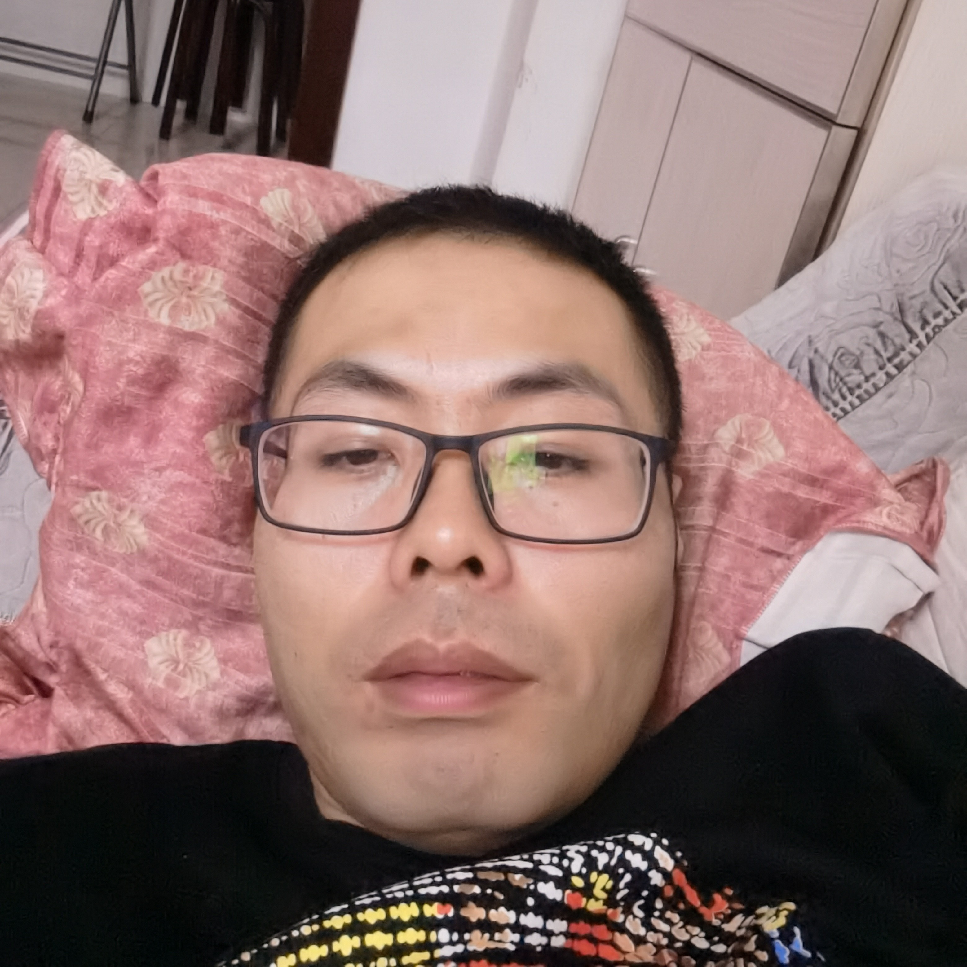柜子等待清爽的照片