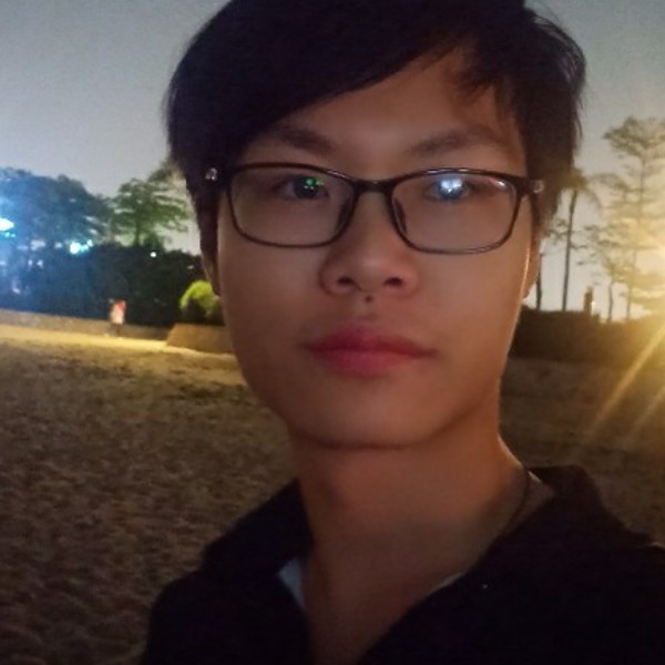 小蝴蝶殷勤的照片