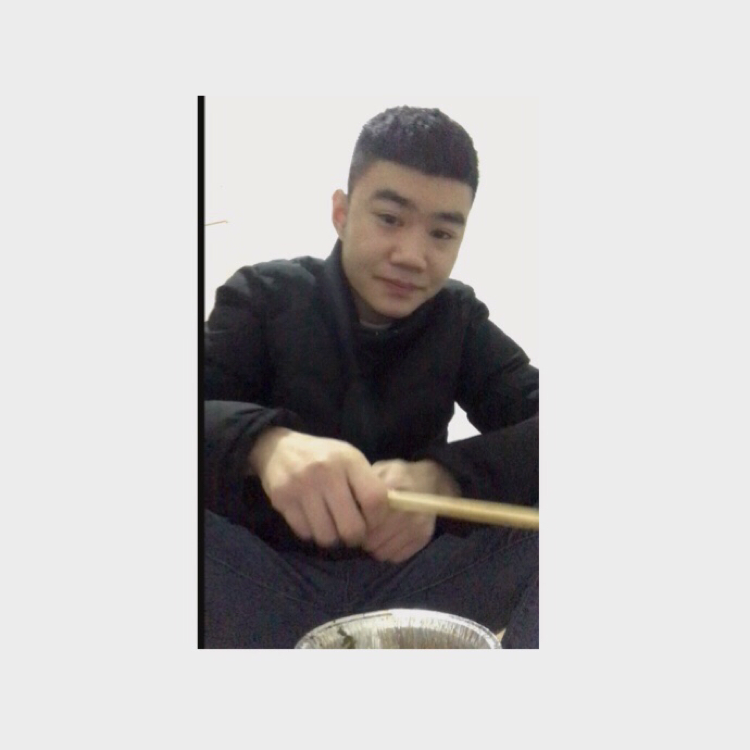 安静泪了鞋子的照片