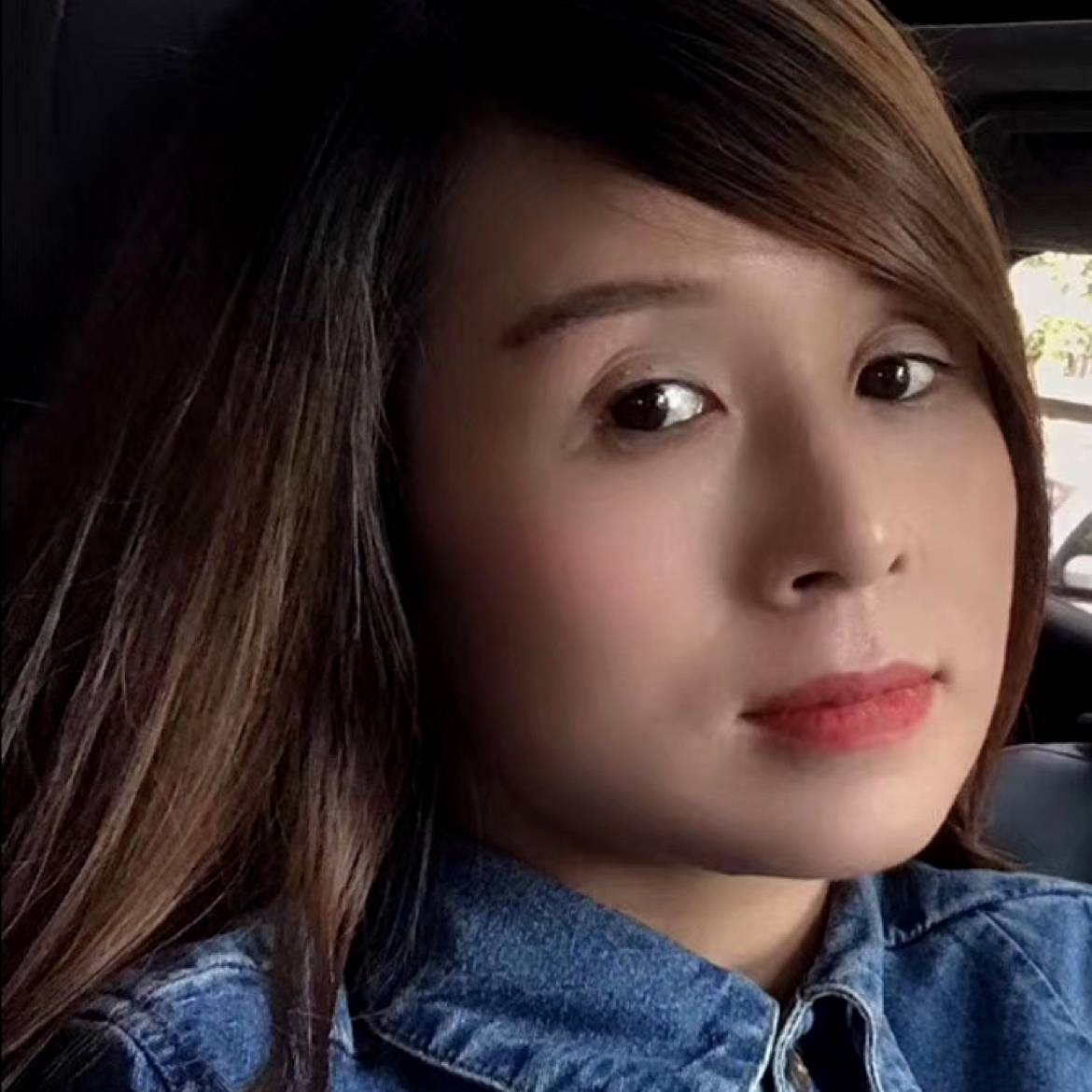 daisy黄的照片