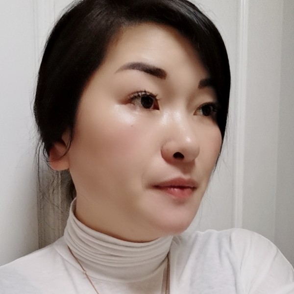 心岛闻纯情的照片
