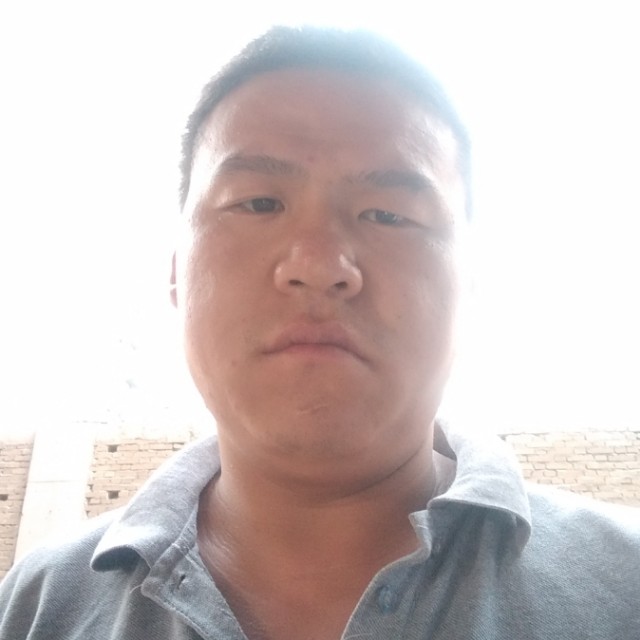 情动相许伶俐的照片