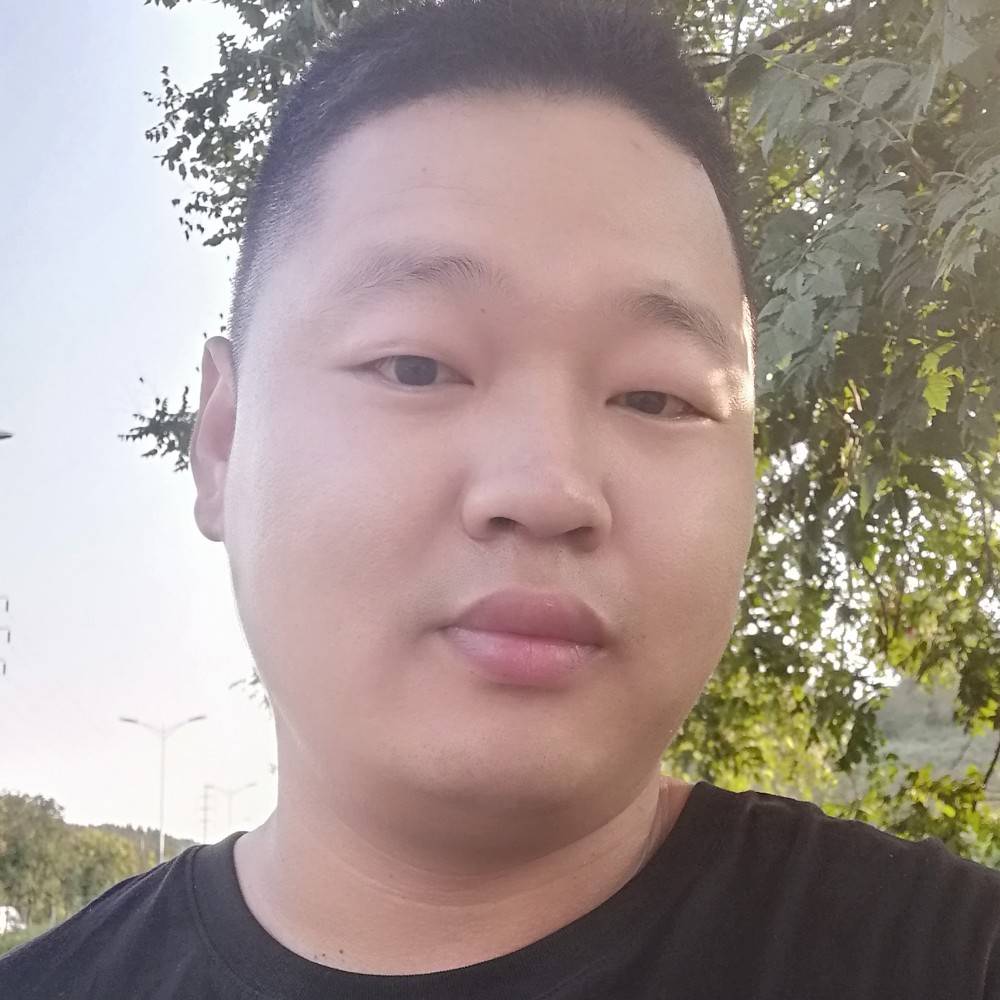 尘宵寂冷的照片
