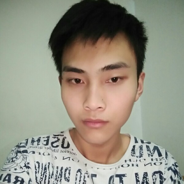 长情巨人的照片
