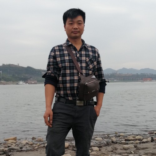 受伤过男人的照片