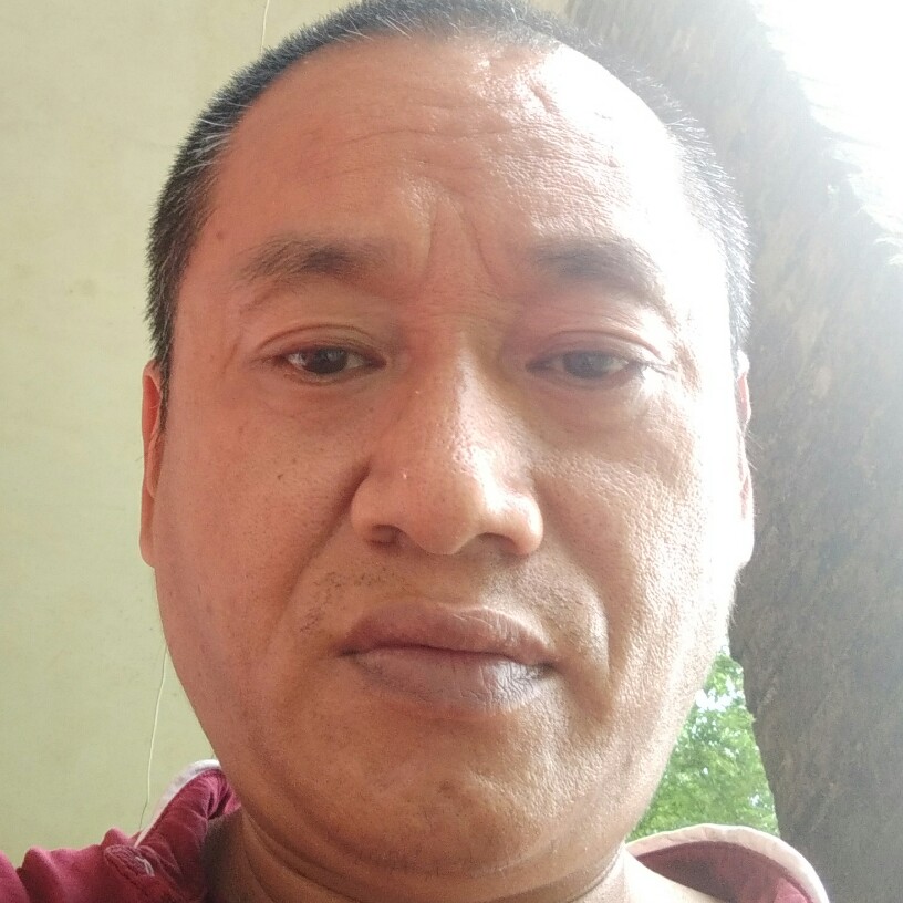 等待有缘的女性的照片