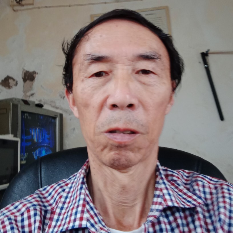 快乐的二胡的照片