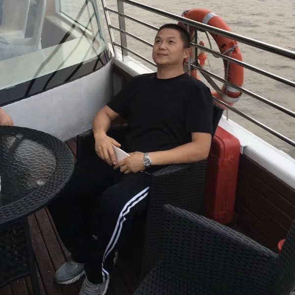 摆渡的照片