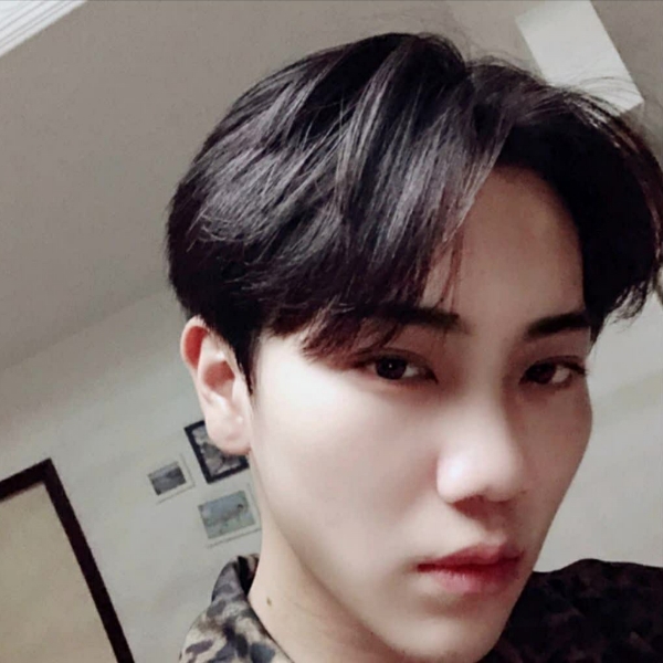 少君寻她的照片