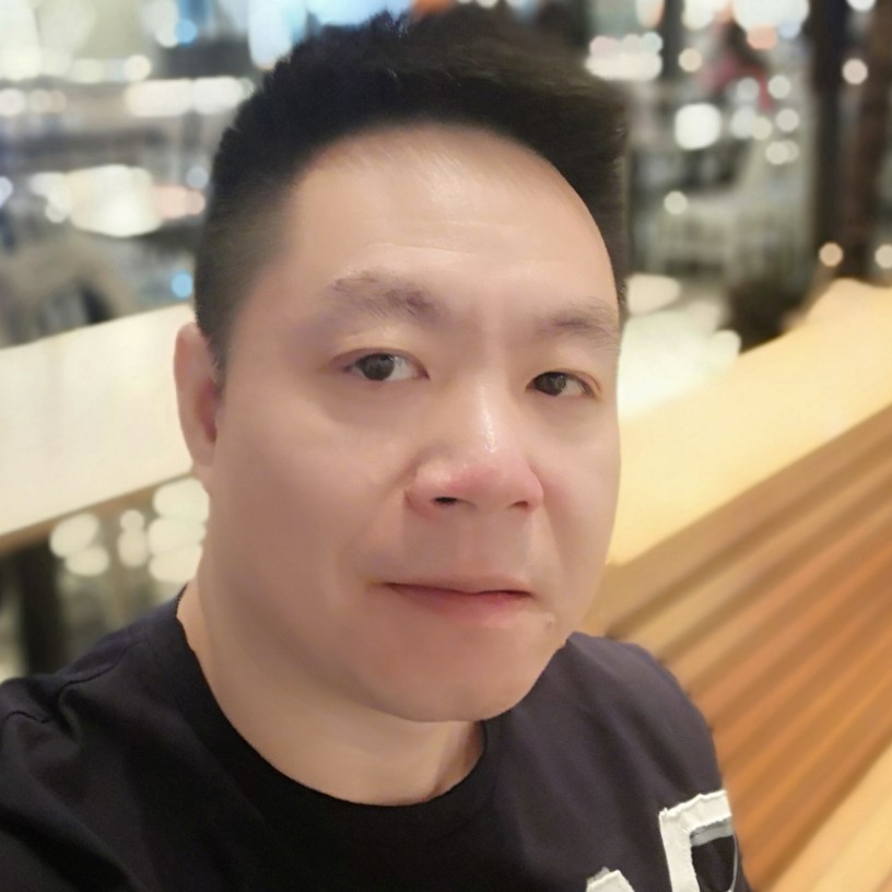 海的灯塔的照片