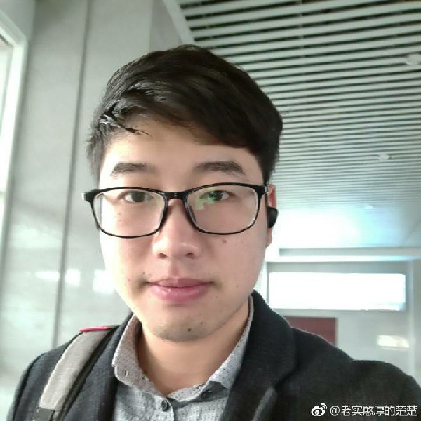 直直直男的照片