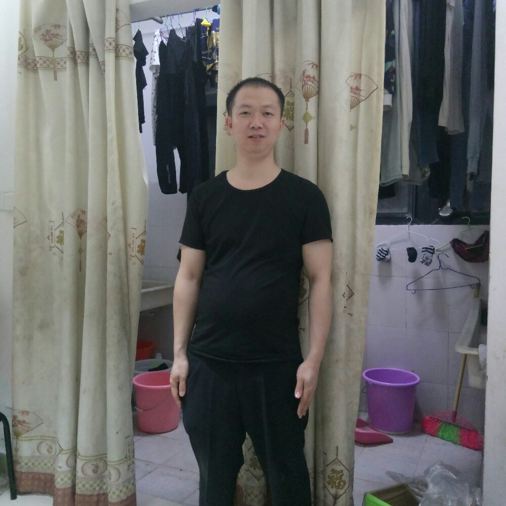 全能的照片