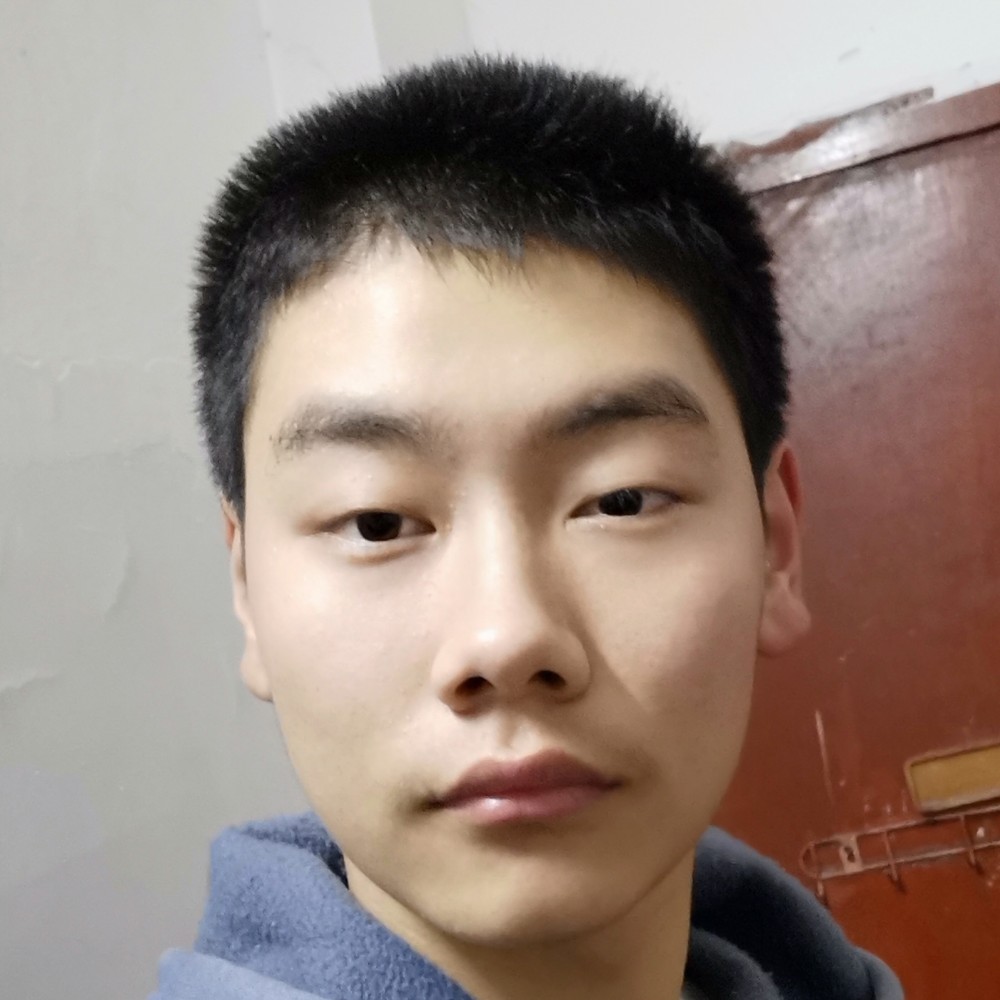 保温杯向欢呼的照片